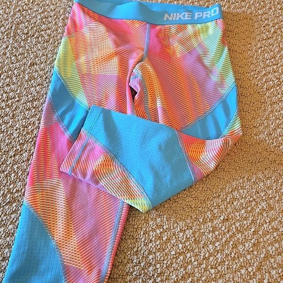 Nike Pro Kids Colorful Leggings - Picture 12 of 16